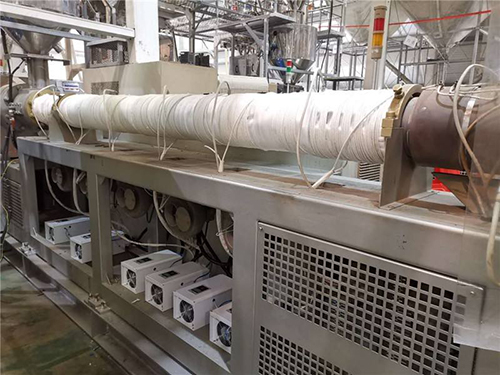 Индукционный нагрев для станков для обработки пластика